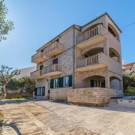 Atj House Apartmán Supetar